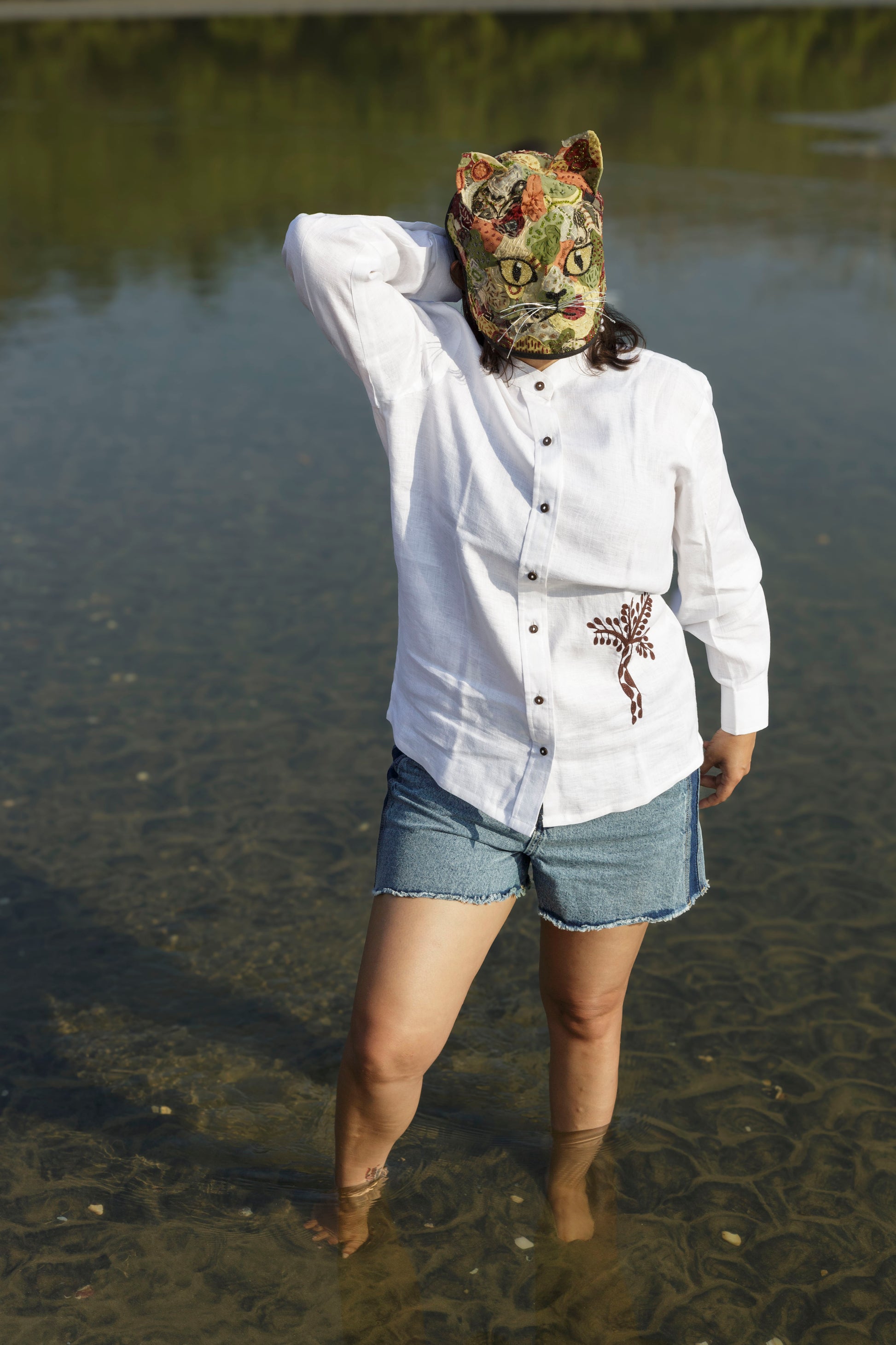 Giraffe Tree Shirt (W)